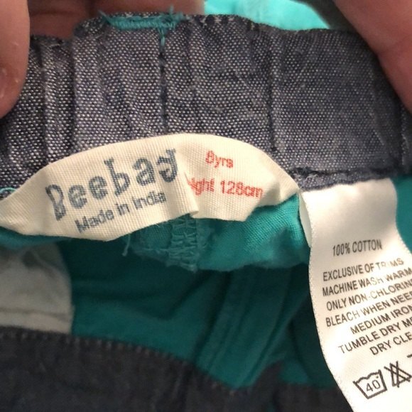 Bee bay shorts size 8 - Picture 3 of 5